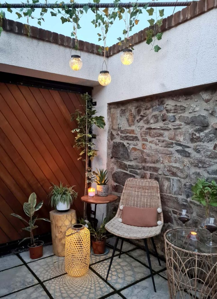 Decorative Solar Lights to Transform Your Outdoor Space